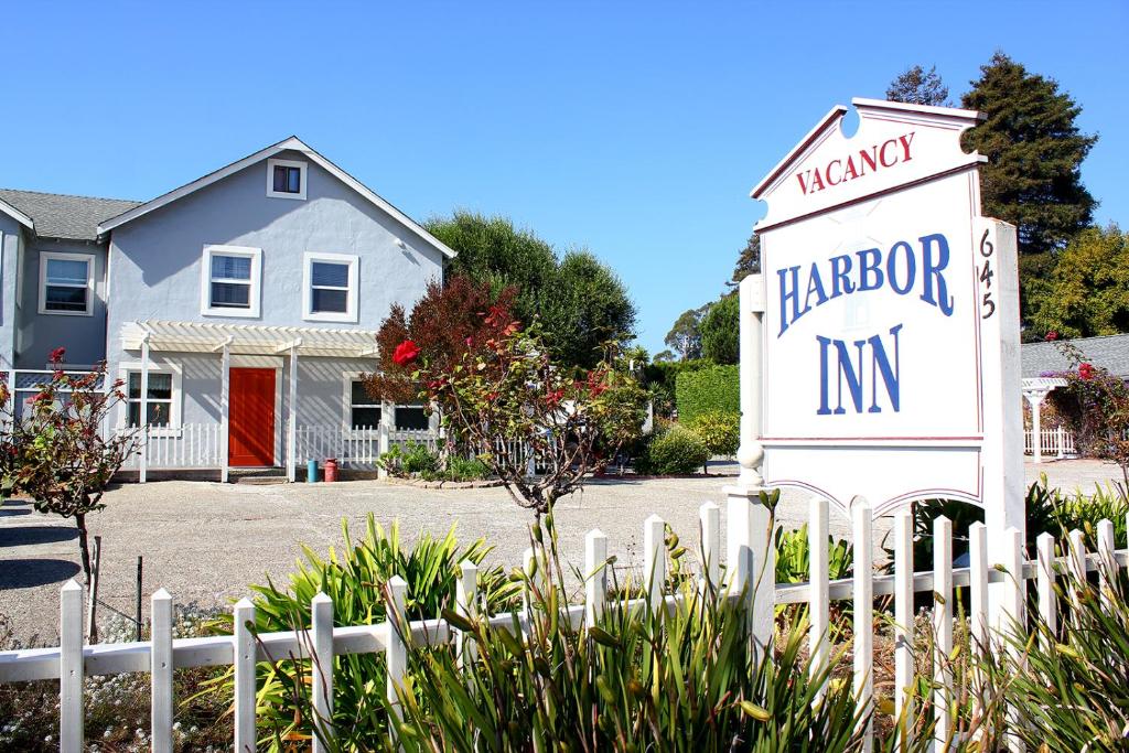 Harbor Inn Main image 1